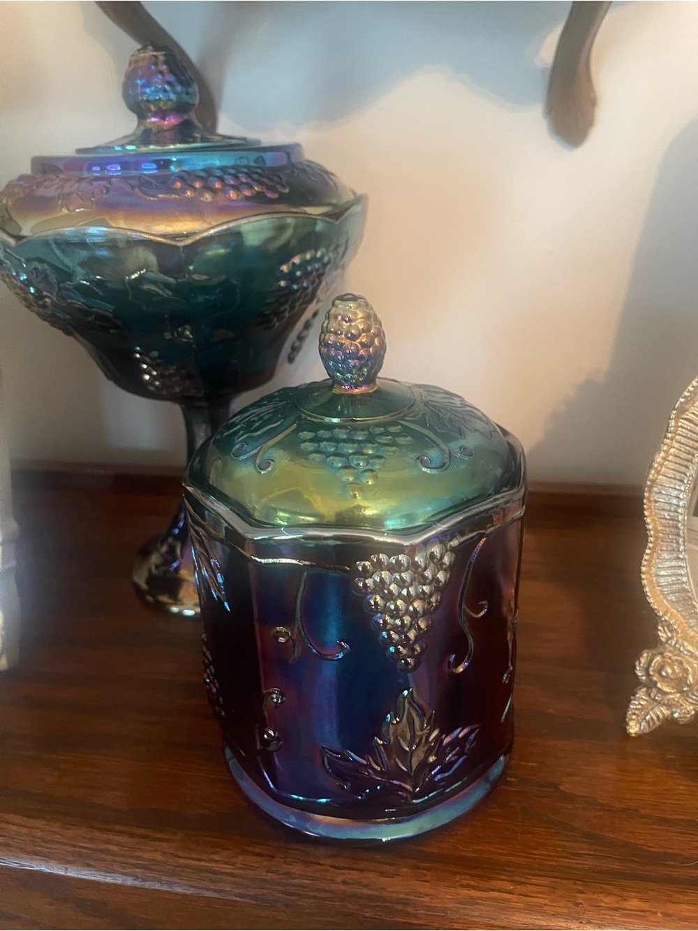 VTG Indiana Blue Carnival Glass Iridescent Harvest Grape Canister Biscuit Jar - Picture 3 of 10